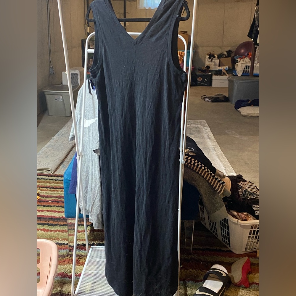 Black midi dress